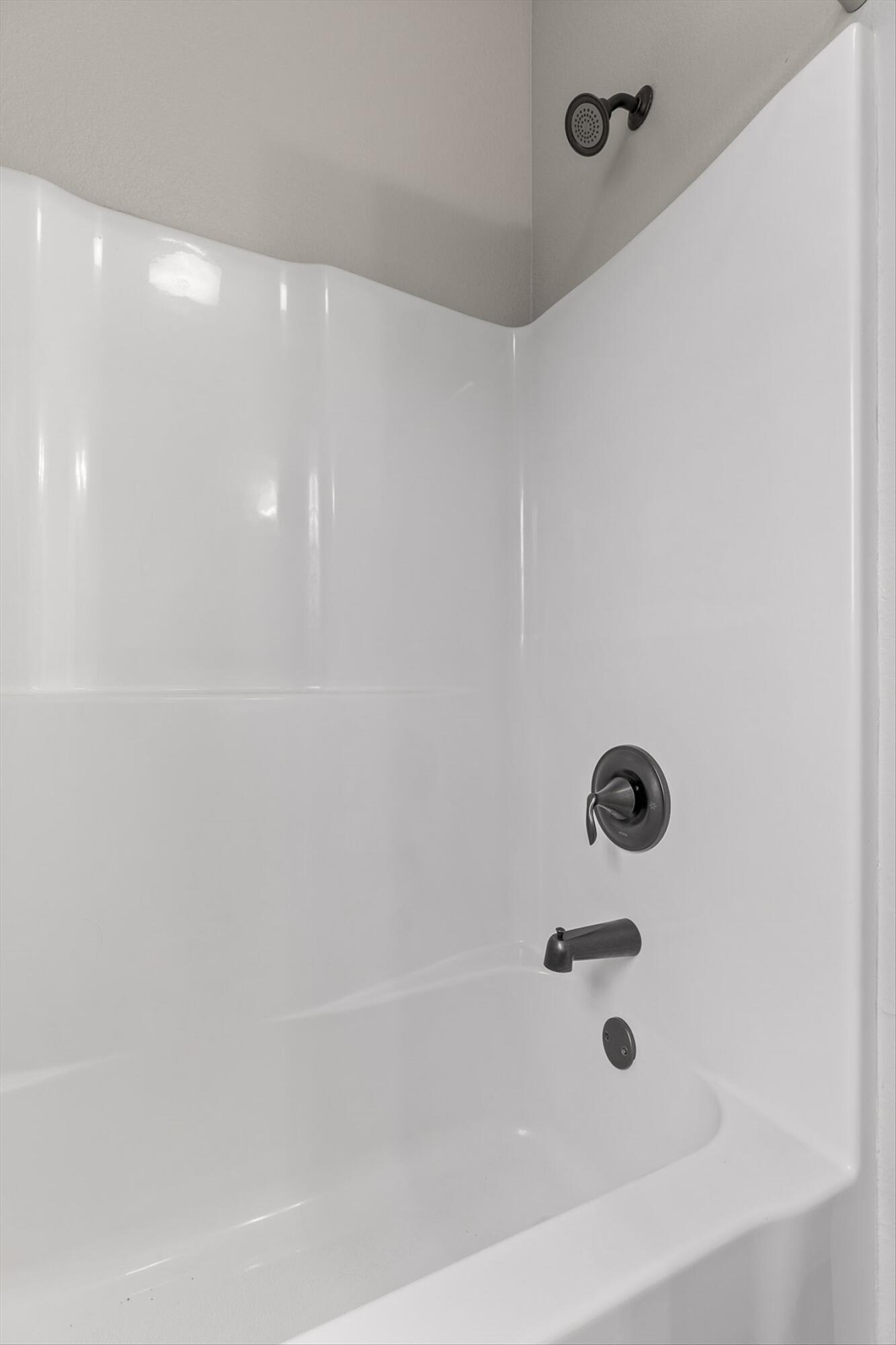 1235 New Lake Road #UNIT 10, Spring City, Tennessee image 26