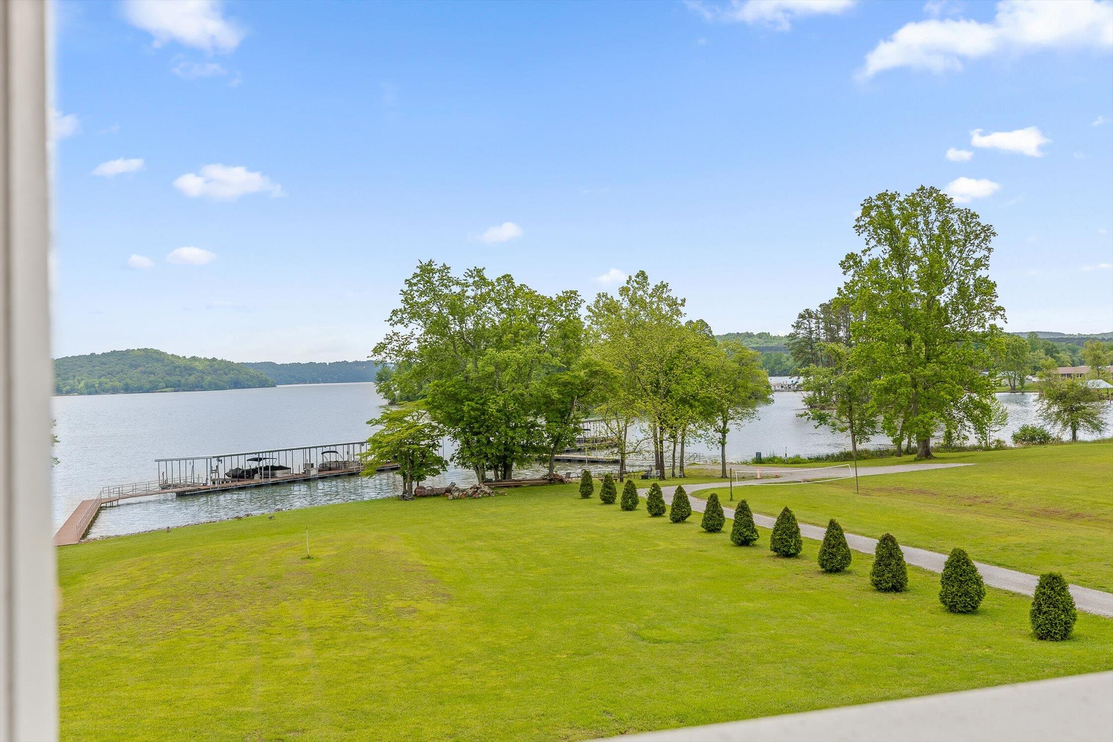 1235 New Lake Road #UNIT 10, Spring City, Tennessee image 33
