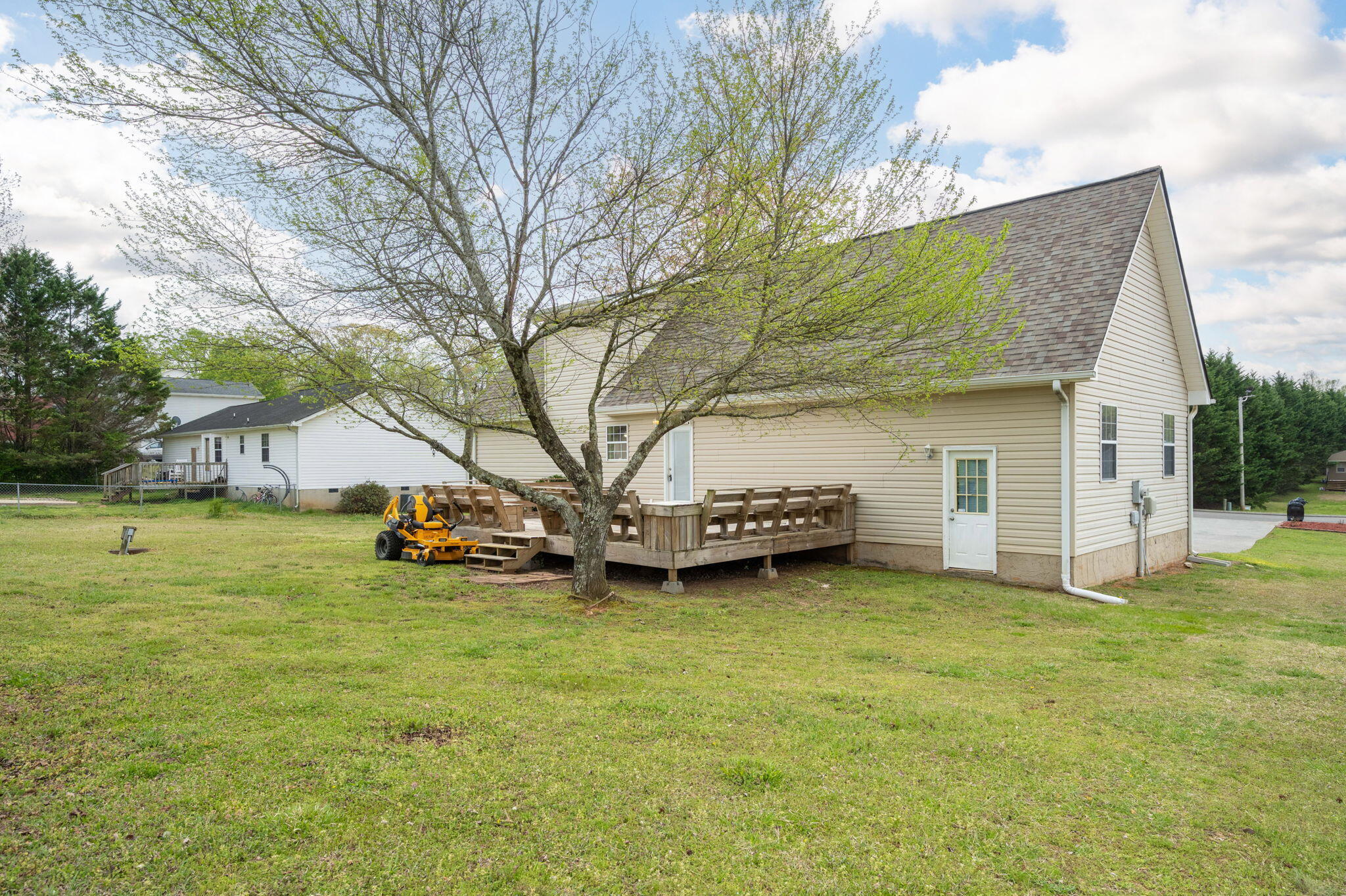 1458 Dustin Drive, Dalton, Georgia image 17