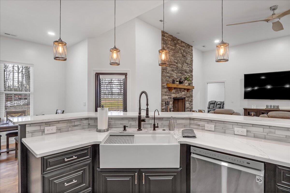 4660 S Pittsburg Mountain Road, South Pittsburg, Tennessee image 29