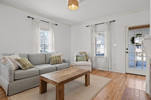 Tiny photo for 612 Barton Avenue, Chattanooga, TN 37405 (MLS # 1526944)