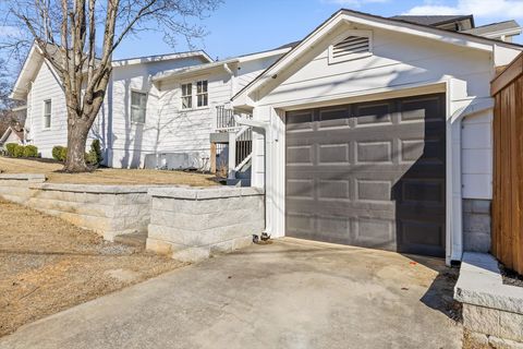 Tiny photo for 612 Barton Avenue, Chattanooga, TN 37405 (MLS # 1526944)