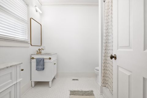 Tiny photo for 612 Barton Avenue, Chattanooga, TN 37405 (MLS # 1526944)