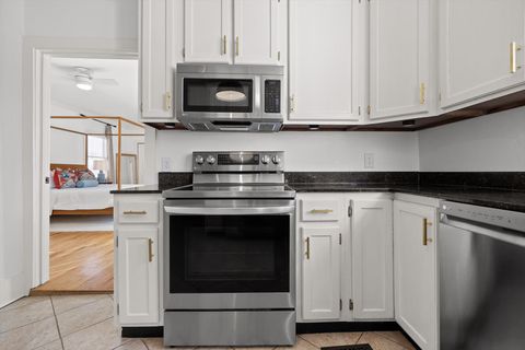 Tiny photo for 612 Barton Avenue, Chattanooga, TN 37405 (MLS # 1526944)