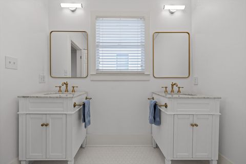 Tiny photo for 612 Barton Avenue, Chattanooga, TN 37405 (MLS # 1526944)