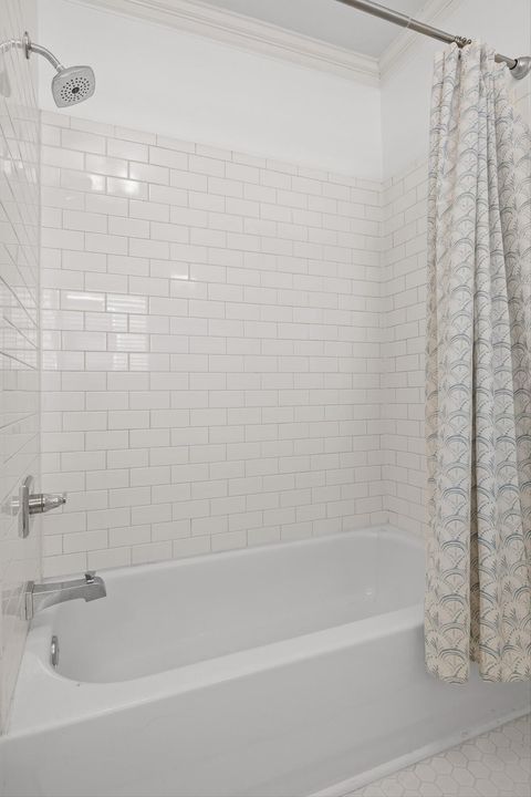 Tiny photo for 612 Barton Avenue, Chattanooga, TN 37405 (MLS # 1526944)