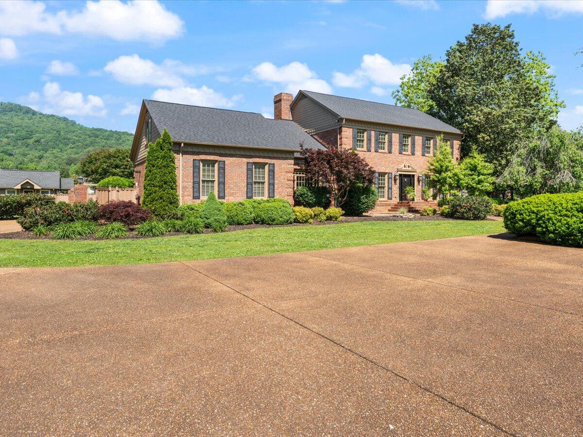 807 Dennis Avenue, Jasper, Tennessee image 6