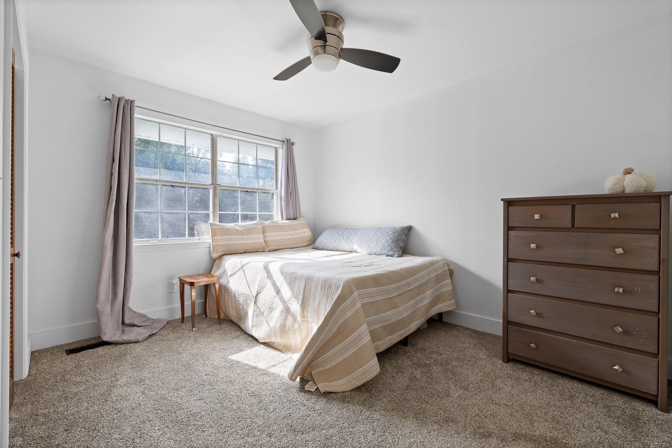 Chattanooga, Tennessee 37412, United States, 3 Bedrooms Bedrooms, ,3 BathroomsBathrooms,Residential,Active,197922