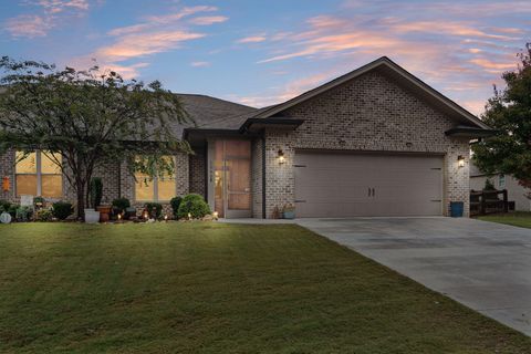 Photo of 1545 37th Street NE, Cleveland, TN 37312 (MLS # 1523137)