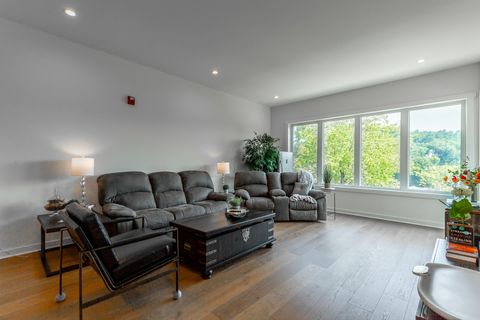 Tiny photo for 411 Fairpoint Street, Chattanooga, TN 37405 (MLS # 1526070)