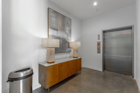 Tiny photo for 411 Fairpoint Street, Chattanooga, TN 37405 (MLS # 1526070)