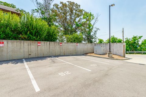 Tiny photo for 411 Fairpoint Street, Chattanooga, TN 37405 (MLS # 1526070)