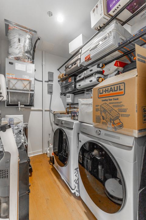 Tiny photo for 411 Fairpoint Street, Chattanooga, TN 37405 (MLS # 1526070)