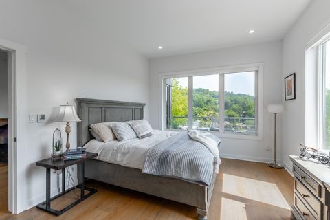 Tiny photo for 411 Fairpoint Street, Chattanooga, TN 37405 (MLS # 1526070)