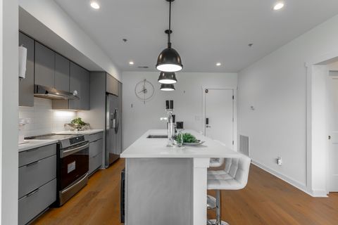 Tiny photo for 411 Fairpoint Street, Chattanooga, TN 37405 (MLS # 1526070)