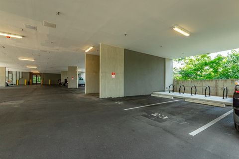 Tiny photo for 411 Fairpoint Street, Chattanooga, TN 37405 (MLS # 1526070)