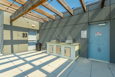 Tiny photo for 411 Fairpoint Street, Chattanooga, TN 37405 (MLS # 1526070)