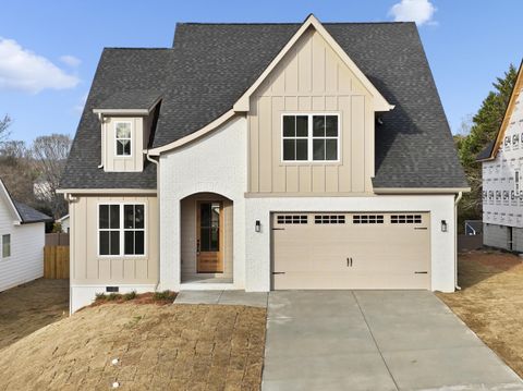 Homes For Sale - 2051 Paige Meadows Court<br/> Hamilton County, Hixson, TN 37343