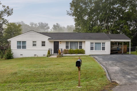 Photo of 3612 Altamira Drive, Chattanooga, TN 37412 (MLS # 1544562)
