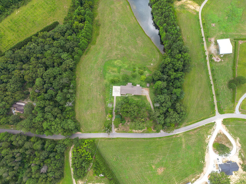 Trenton, Georgia 30752, United States, 4 Bedrooms Bedrooms, ,4 BathroomsBathrooms,Residential,Active,174179