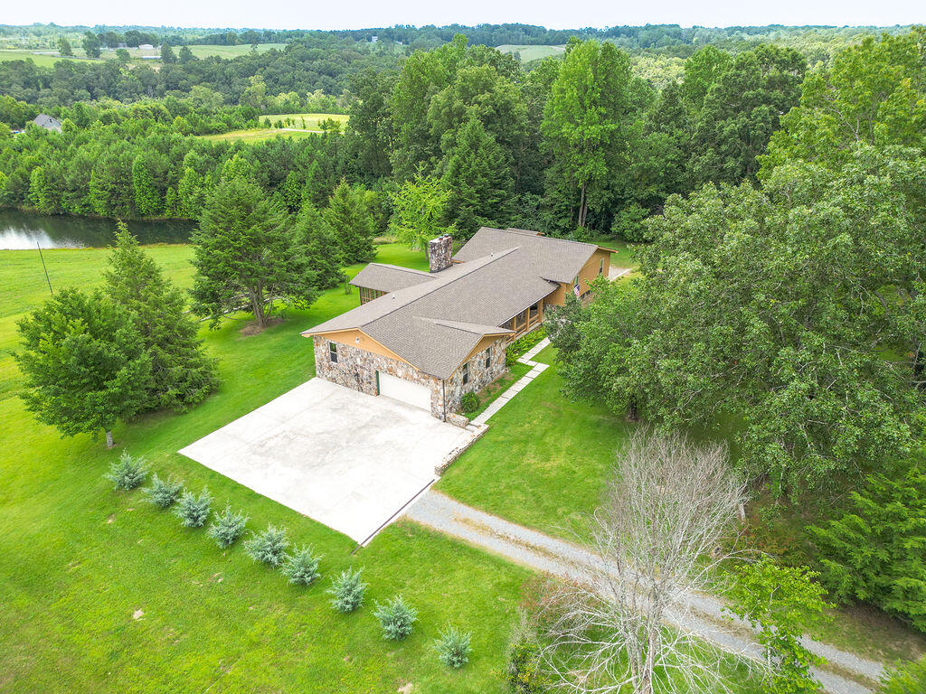 Trenton, Georgia 30752, United States, 4 Bedrooms Bedrooms, ,4 BathroomsBathrooms,Residential,Active,174179