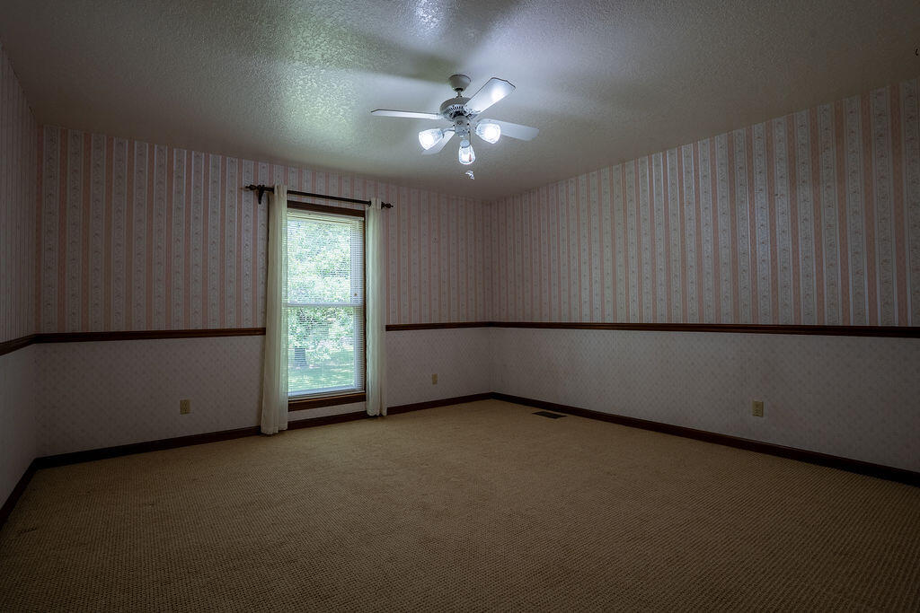 Trenton, Georgia 30752, United States, 4 Bedrooms Bedrooms, ,4 BathroomsBathrooms,Residential,Active,174179