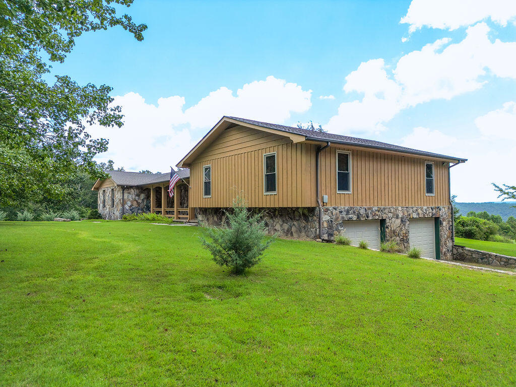 Trenton, Georgia 30752, United States, 4 Bedrooms Bedrooms, ,4 BathroomsBathrooms,Residential,Active,174179