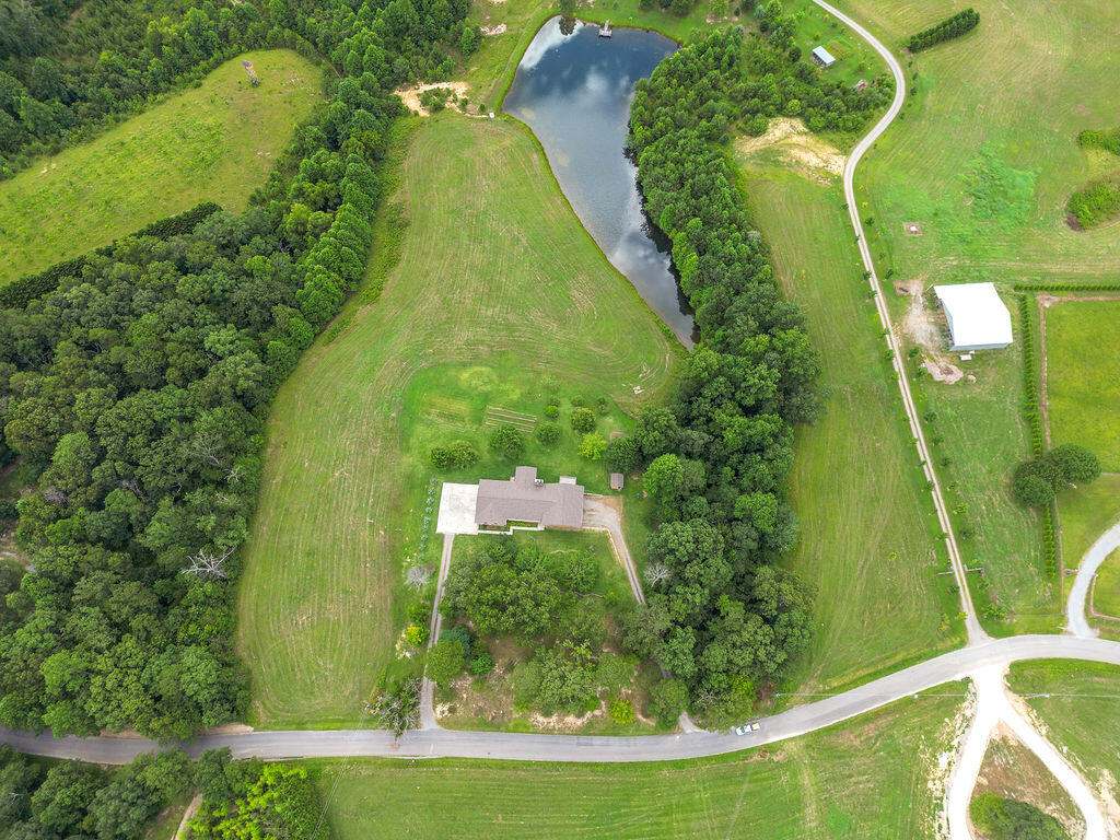 Trenton, Georgia 30752, United States, 4 Bedrooms Bedrooms, ,4 BathroomsBathrooms,Residential,Active,174179