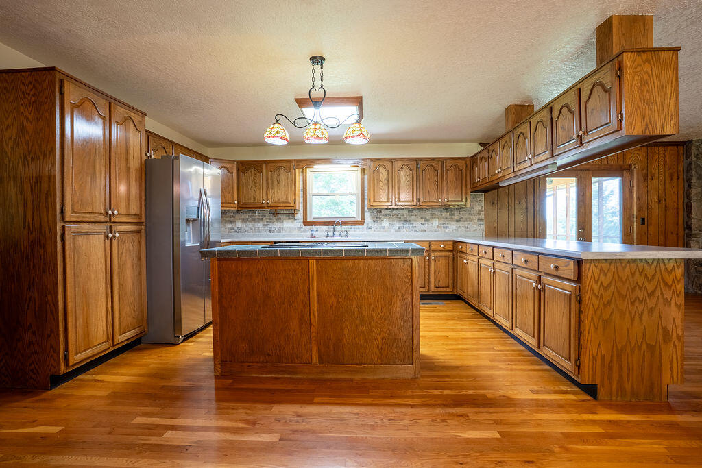 Trenton, Georgia 30752, United States, 4 Bedrooms Bedrooms, ,4 BathroomsBathrooms,Residential,Active,174179