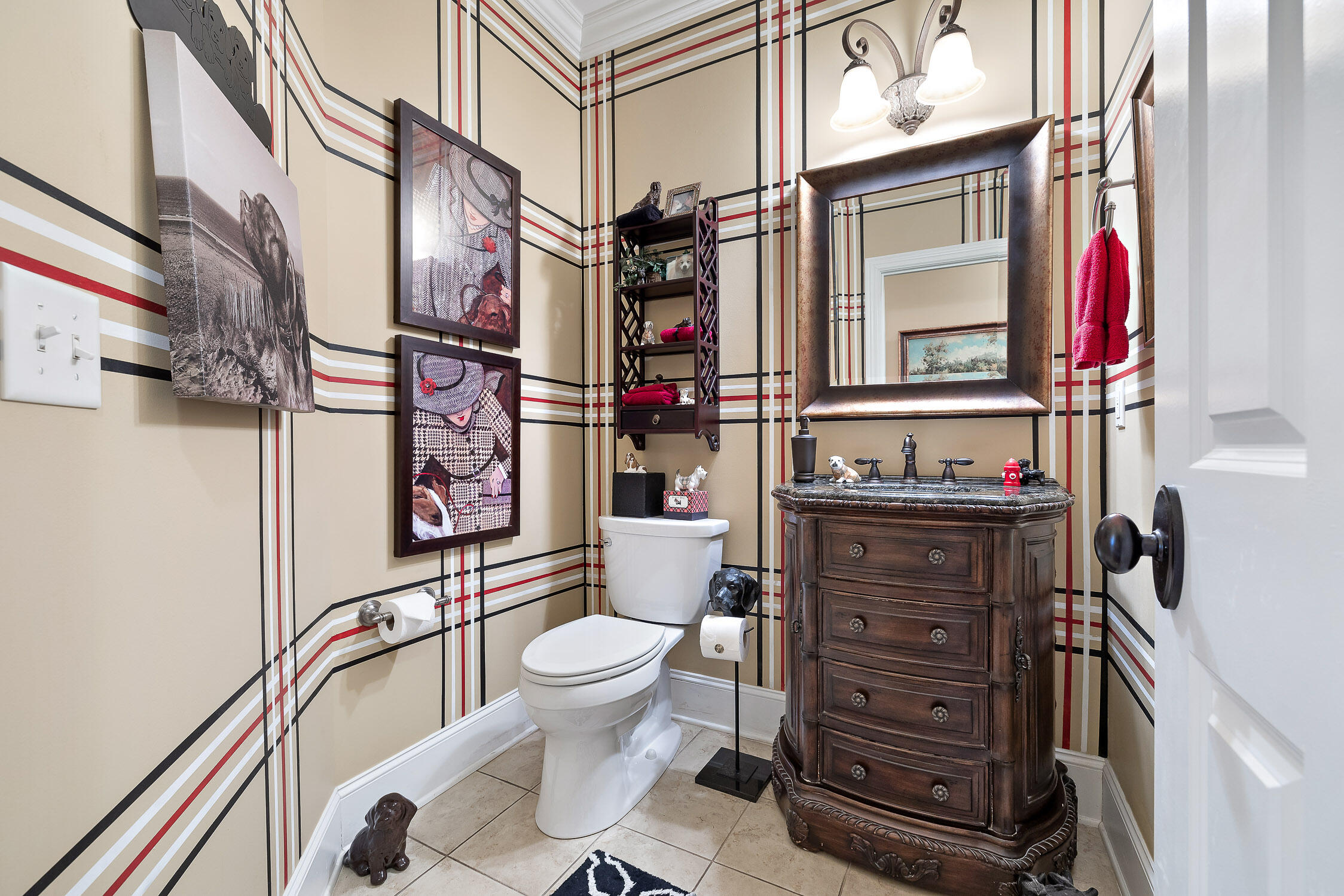 Chattanooga, Tennessee 37419, United States, 4 Bedrooms Bedrooms, ,4 BathroomsBathrooms,Residential,Pending,52913