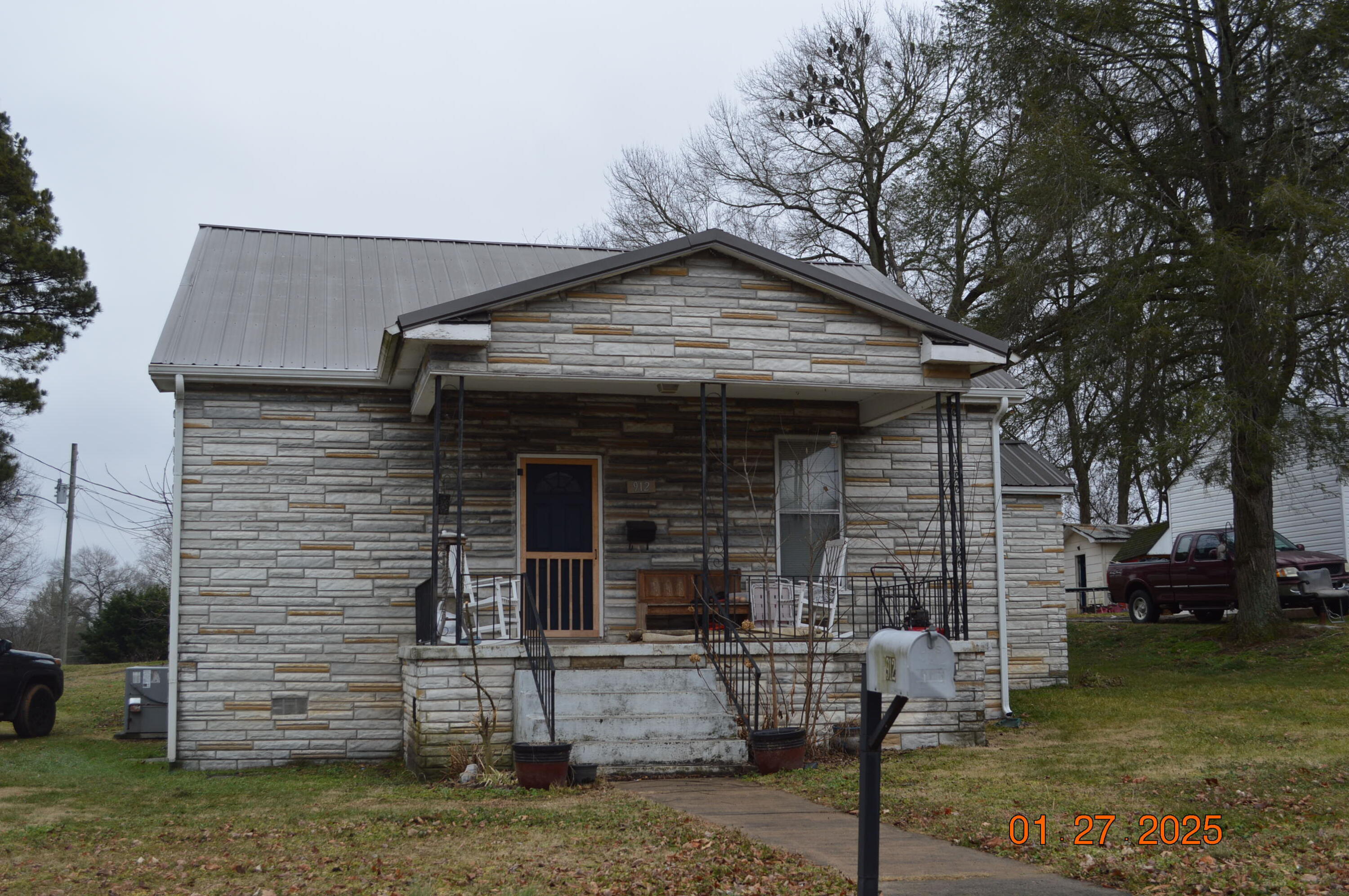 912 N Price Street, Sweetwater, Tennessee image 3