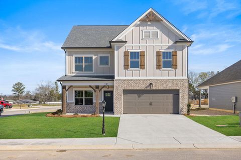 Homes For Sale - 505 Winchester Drive<br/> Rossville, GA 30741