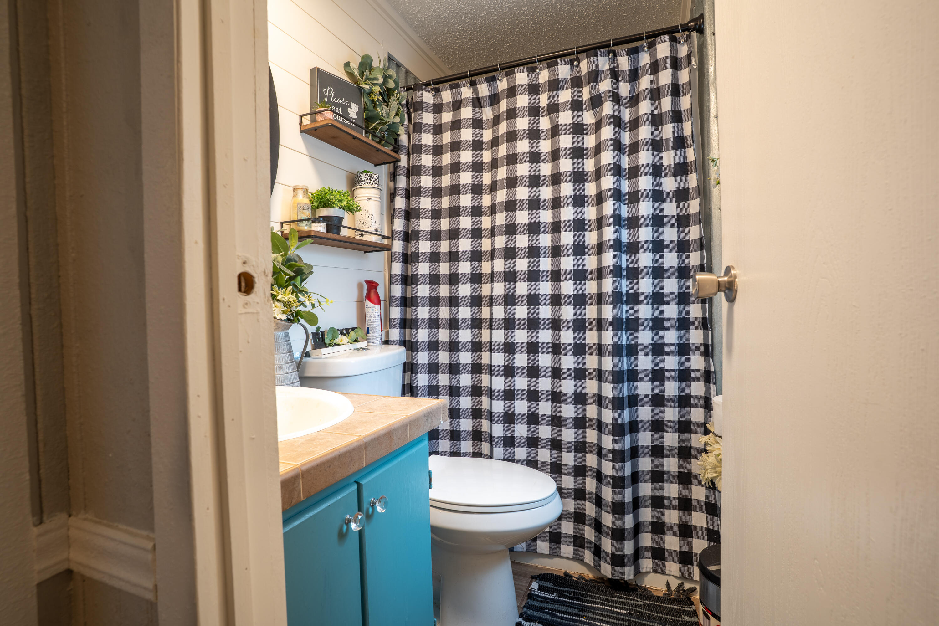 Flat Rock, Alabama 35966, United States, 3 Bedrooms Bedrooms, ,2 BathroomsBathrooms,Residential,Active,249101