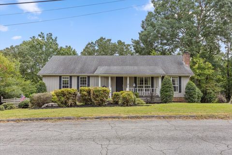 Photo of 7900 Cove Ridge Drive, Hixson, TN 37343 (MLS # 1520051)