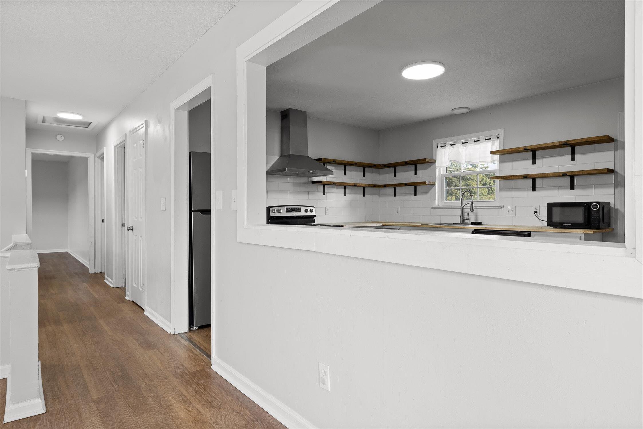 Chattanooga, Tennessee 37416, United States, 4 Bedrooms Bedrooms, ,3 BathroomsBathrooms,Residential,Active,168165