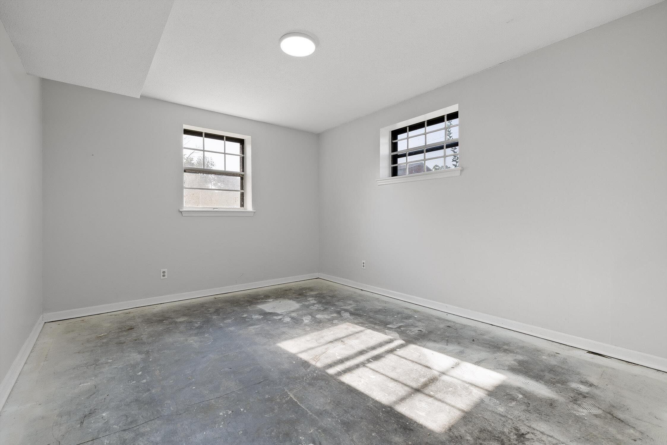 Chattanooga, Tennessee 37416, United States, 4 Bedrooms Bedrooms, ,3 BathroomsBathrooms,Residential,Active,168165