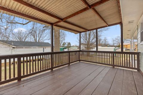 Tiny photo for 302 Locust Street, Englewood, TN 37329 (MLS # 1528993)