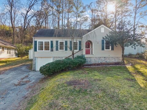 Homes For Sale - 3718 Lamar Avenue<br/> Chattanooga, TN 37415