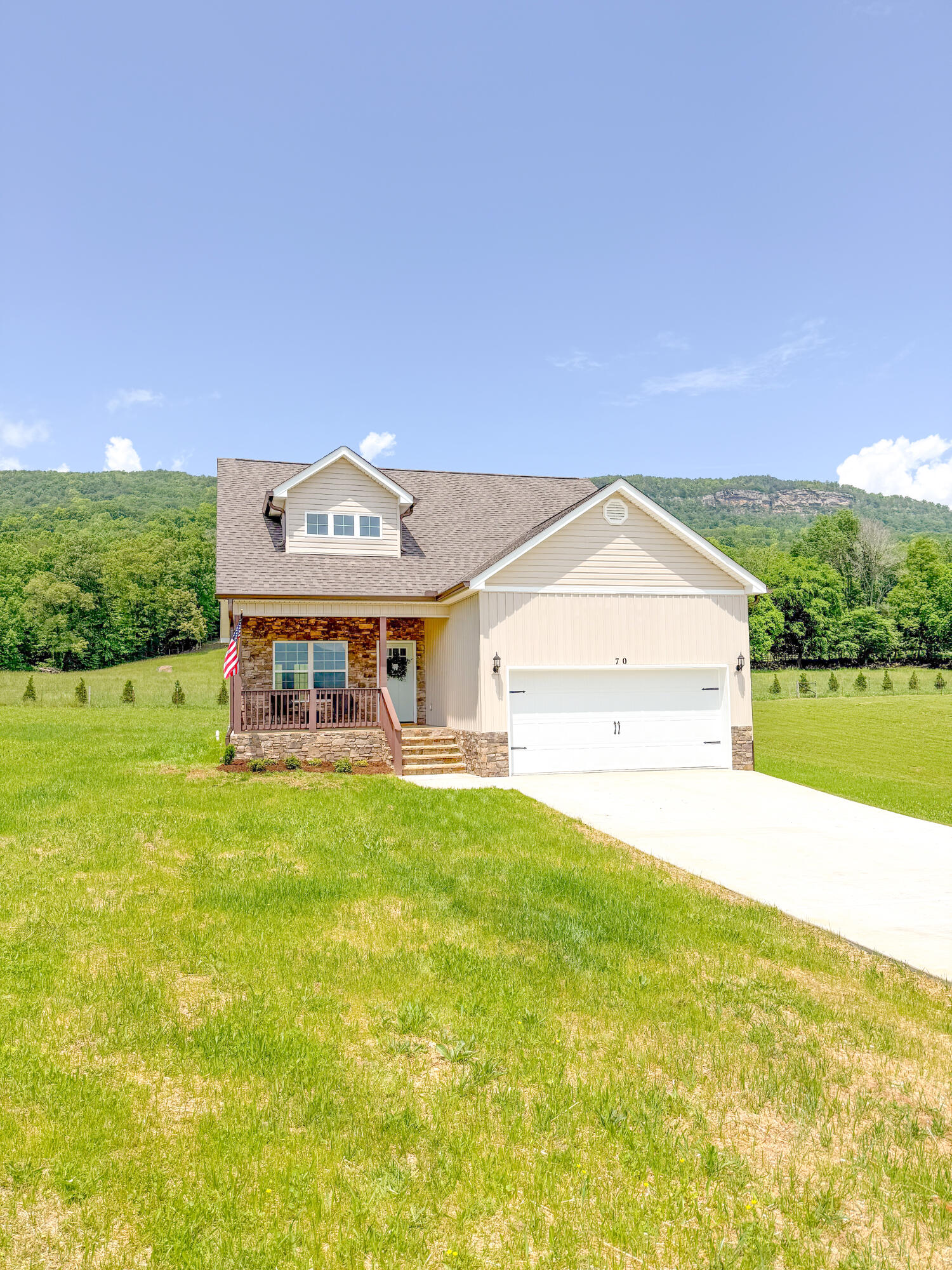70 Lightning Lane, Dunlap, Tennessee image 2