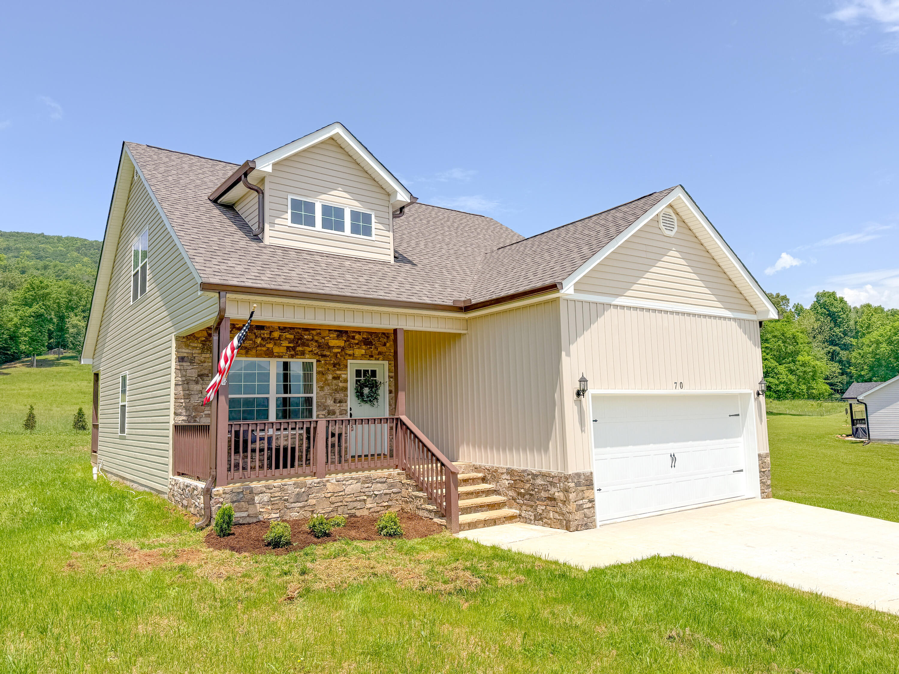 70 Lightning Lane, Dunlap, Tennessee image 1