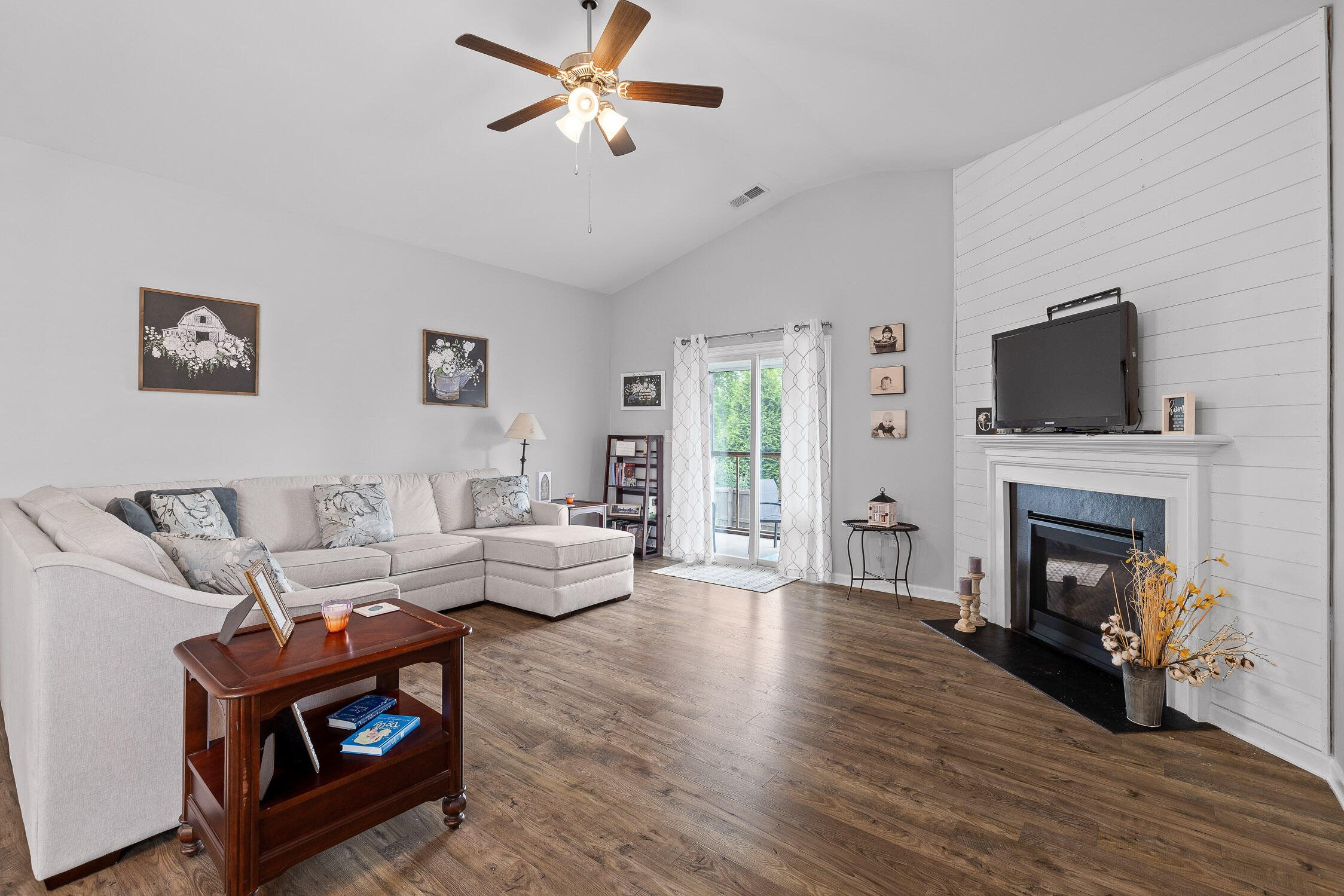 302 Huntley Meadows Drive, Rossville, Georgia image 9