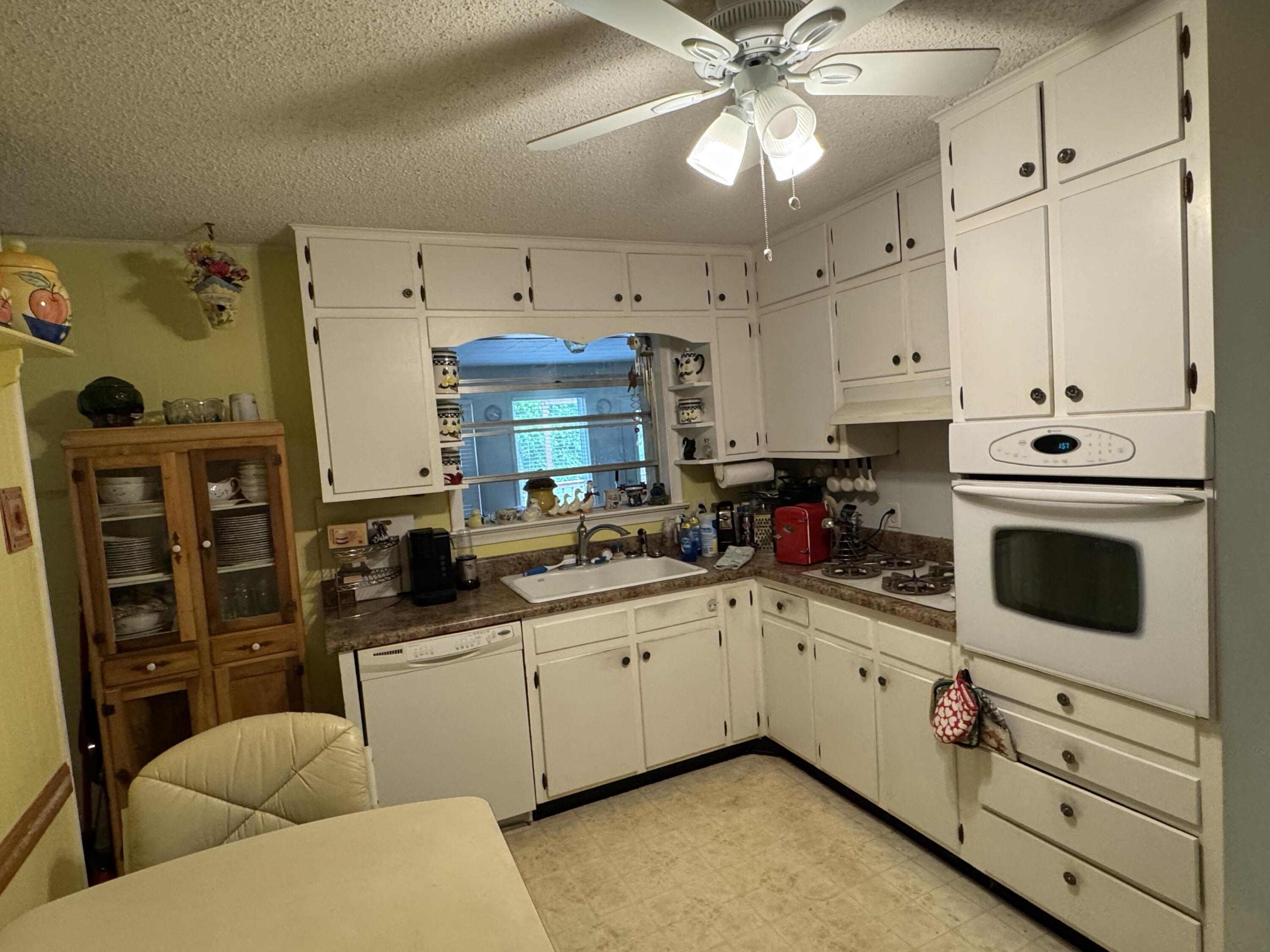 132 Coffman Drive, Fort Oglethorpe, Georgia image 6