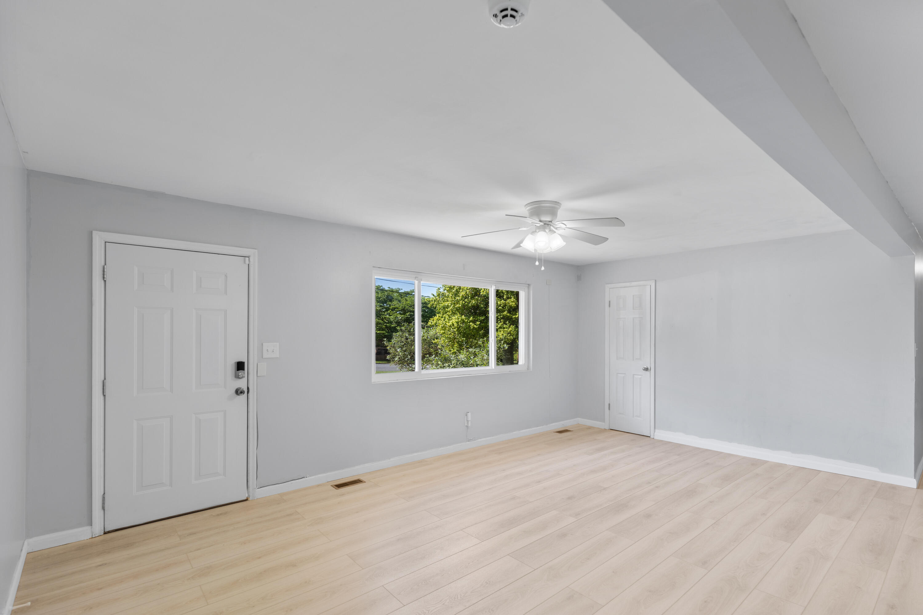 3345 Crawford Drive, Cleveland, Tennessee image 5
