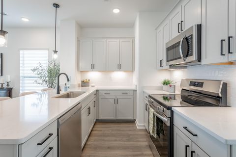 Tiny photo for 1656 S Watkins Street, Chattanooga, TN 37404 (MLS # 1527693)