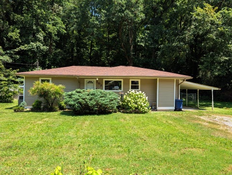 Photo of 502 Lullwater Road, Chattanooga, TN 37405 (MLS # 1538370)
