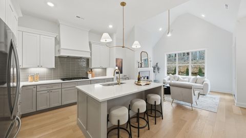 Tiny photo for 4692 Dempsey Way, Chattanooga, TN 37419 (MLS # 1527916)