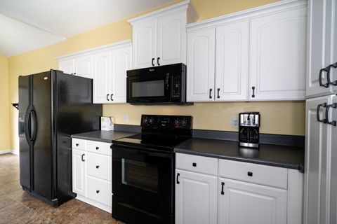 Tiny photo for 7424 Edgefield Drive, Chattanooga, TN 37421 (MLS # 1530070)