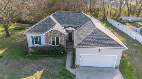 Tiny photo for 7424 Edgefield Drive, Chattanooga, TN 37421 (MLS # 1530070)