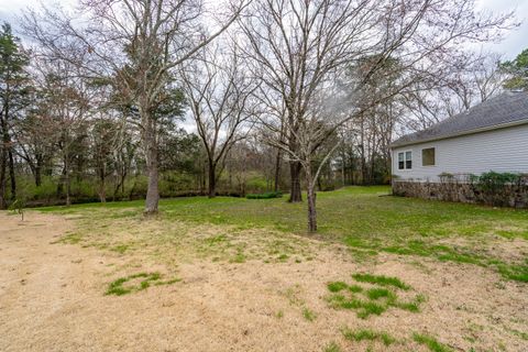 Tiny photo for 7424 Edgefield Drive, Chattanooga, TN 37421 (MLS # 1530070)