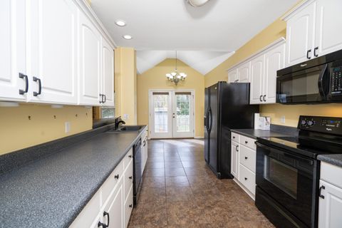 Tiny photo for 7424 Edgefield Drive, Chattanooga, TN 37421 (MLS # 1530070)